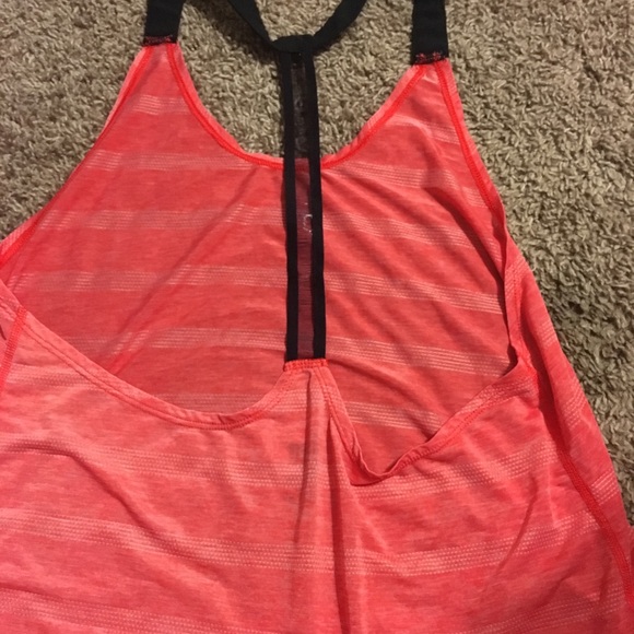 Nike tank - Picture 3 of 3